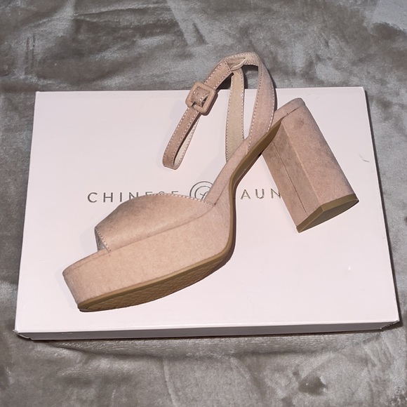 Chinese Laundry - Platform Heel Sandals - Picture 4 of 6